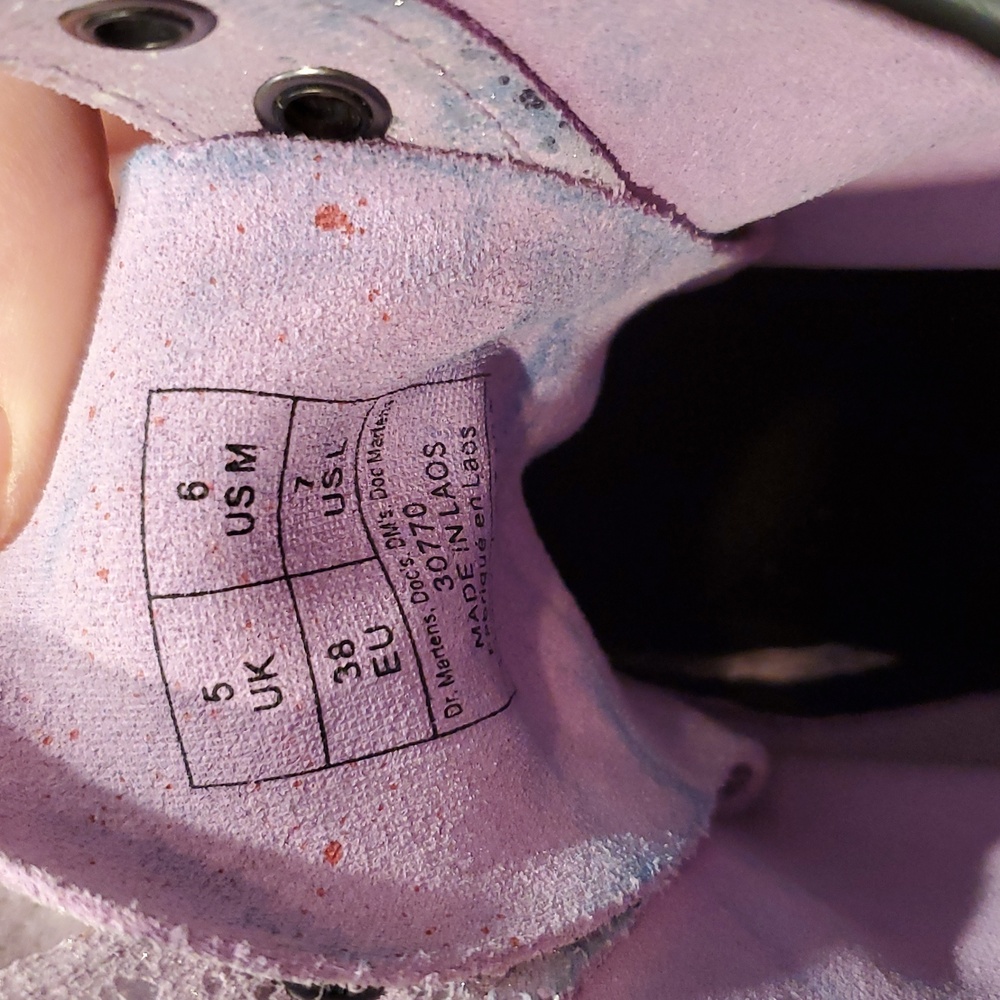 Like NEW Dr Martens Lilac Metallic Pascal Boots - Picture 12 of 13